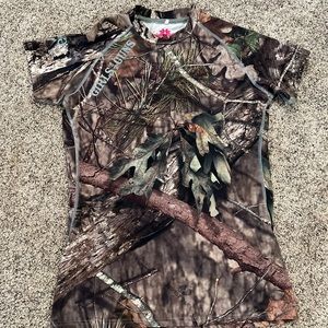 Girls with guns shirt